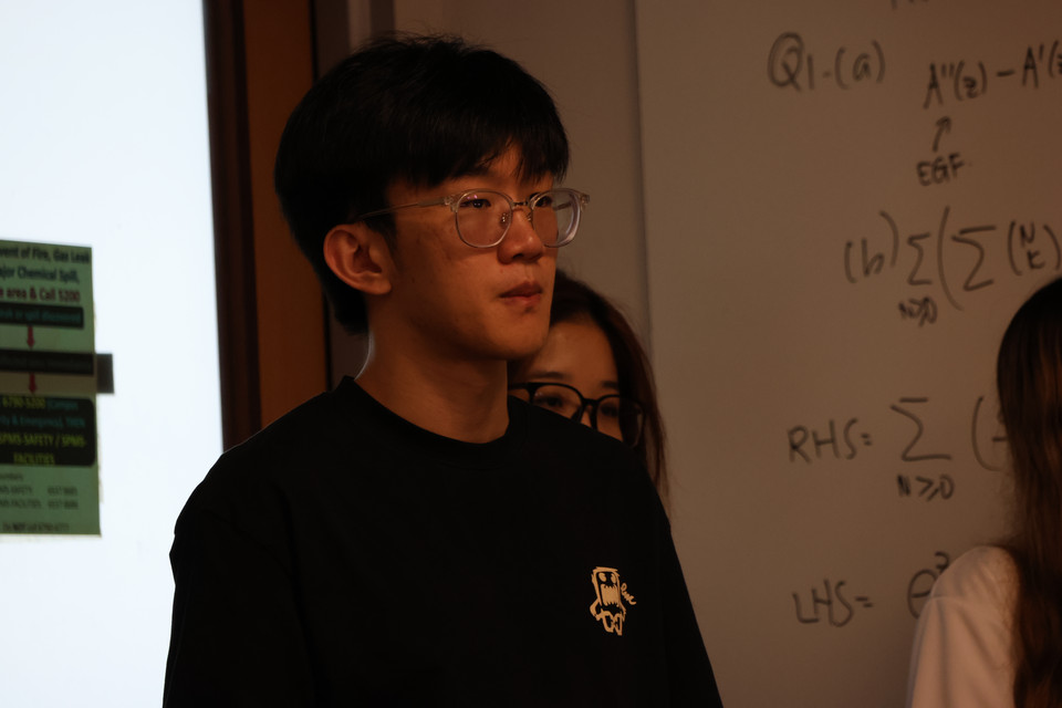 2S2A9088.JPG